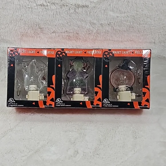 3 Pack Halloween Night Lights Pumpkin, Witch, Ghost - Picture 8 of 8